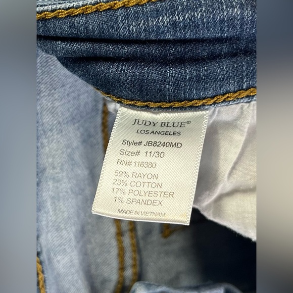 Judy Blue Los Angeles Patched Rip Skinny Jeans - Picture 4 of 9